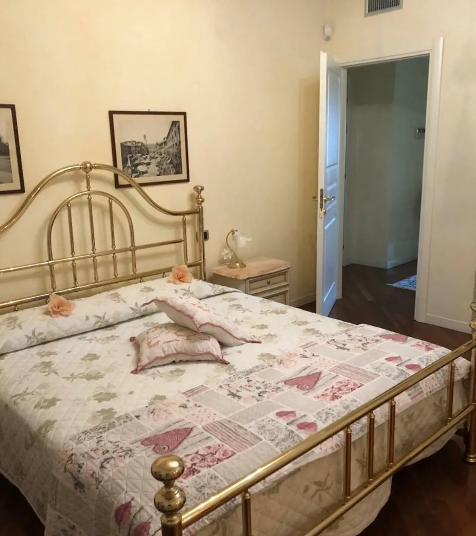 B&B La Casa Di Susy-Vérone 2*,